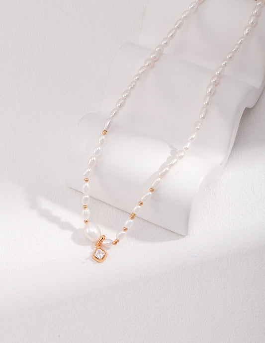 Pearl Embrace Necklace