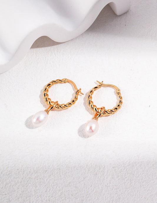 Twillight Pearl Hoops