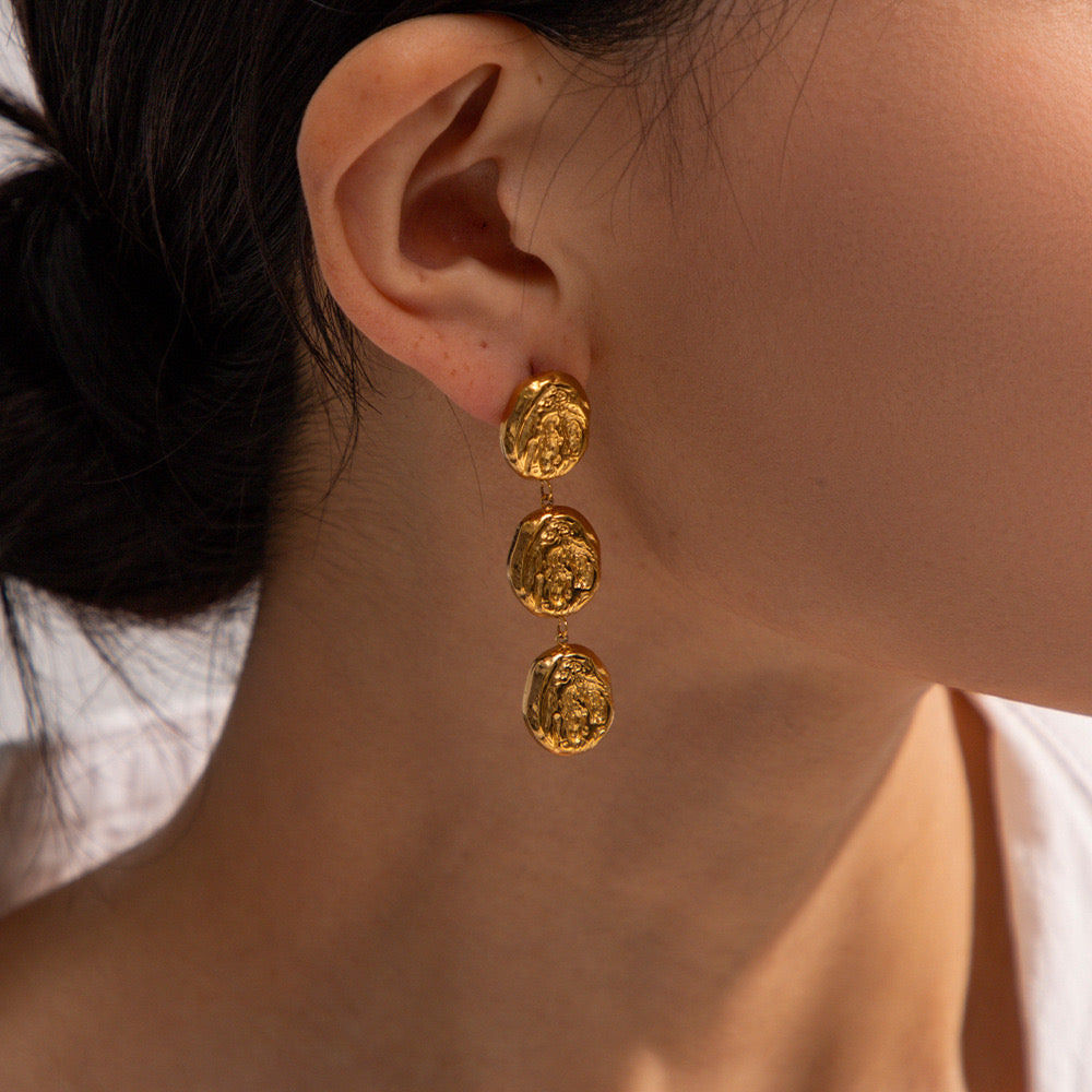 Golden Sculpt Earrings