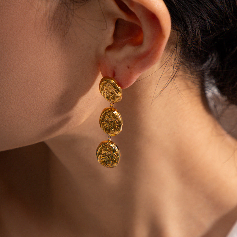 Golden Sculpt Earrings